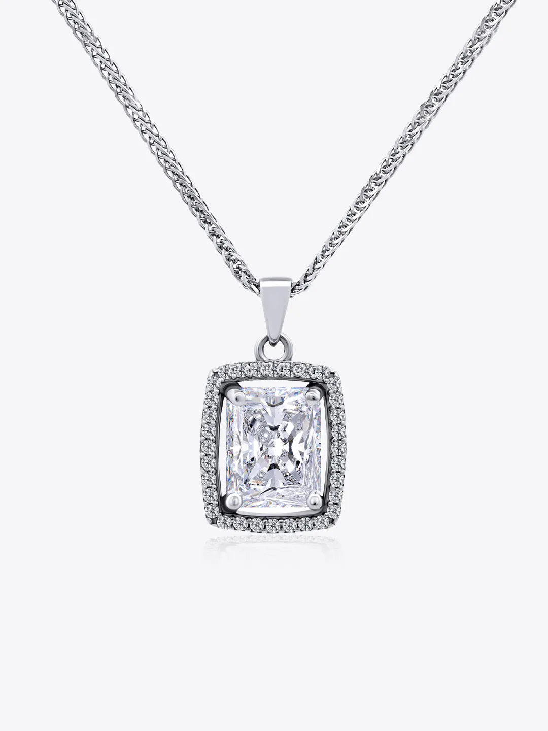 Majestic Frost Diamond Pendant