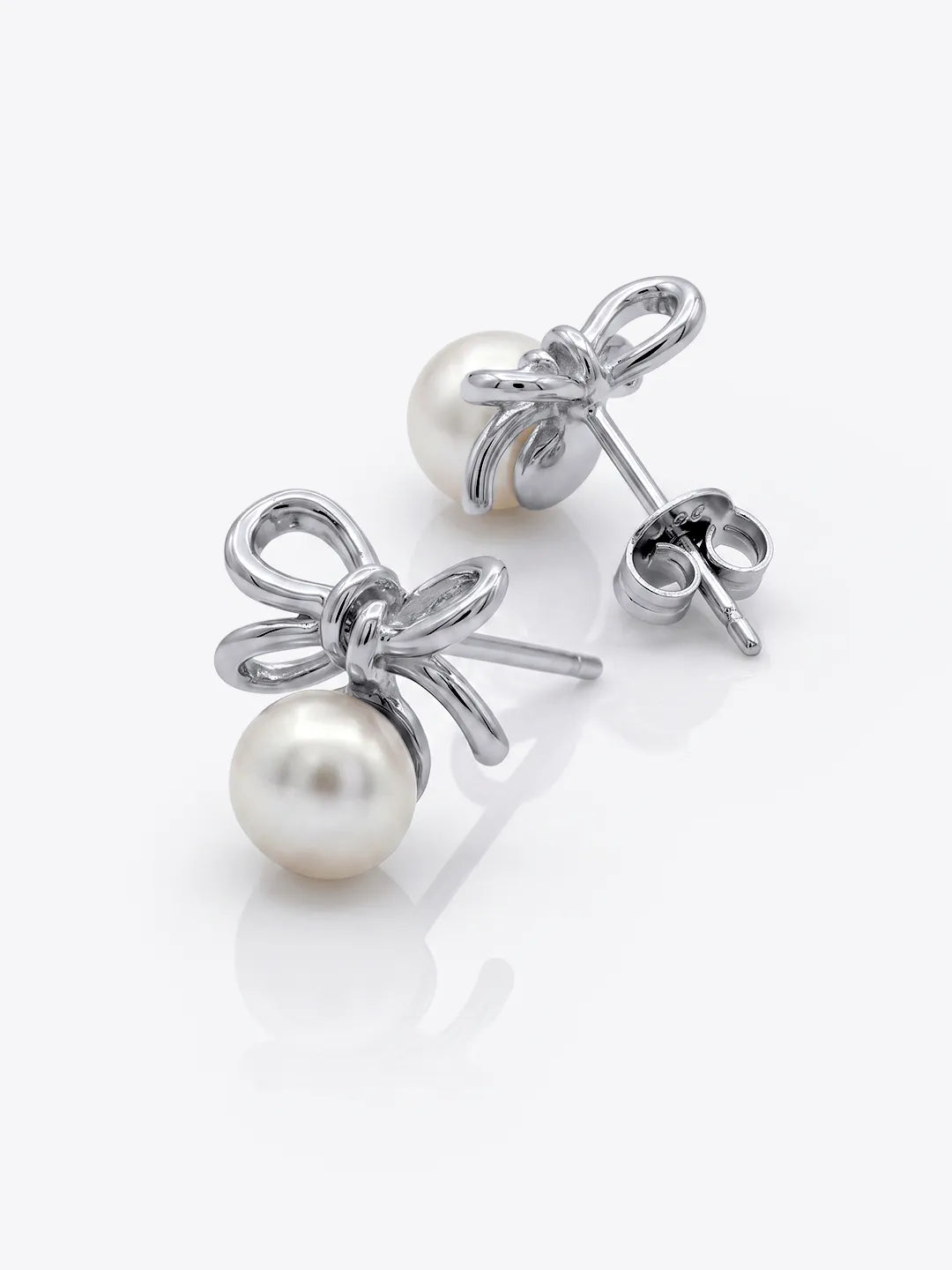 Moonbow Pearls Earrings