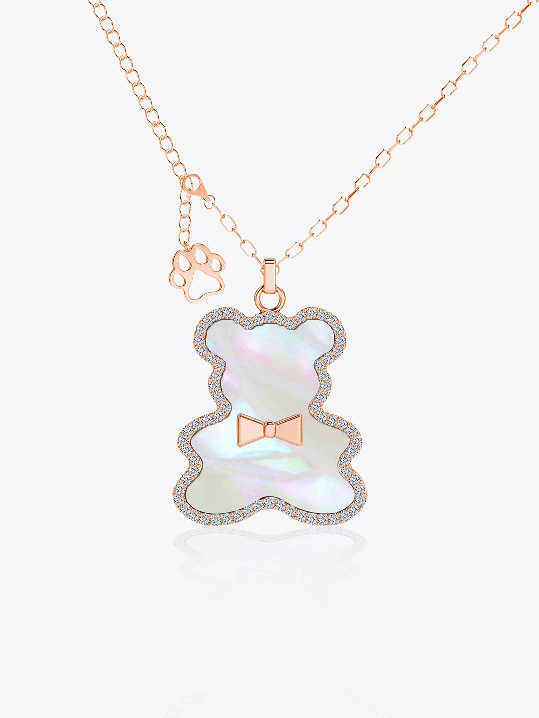 PAPA Luvis Statement Pendant – Mother of Pearl