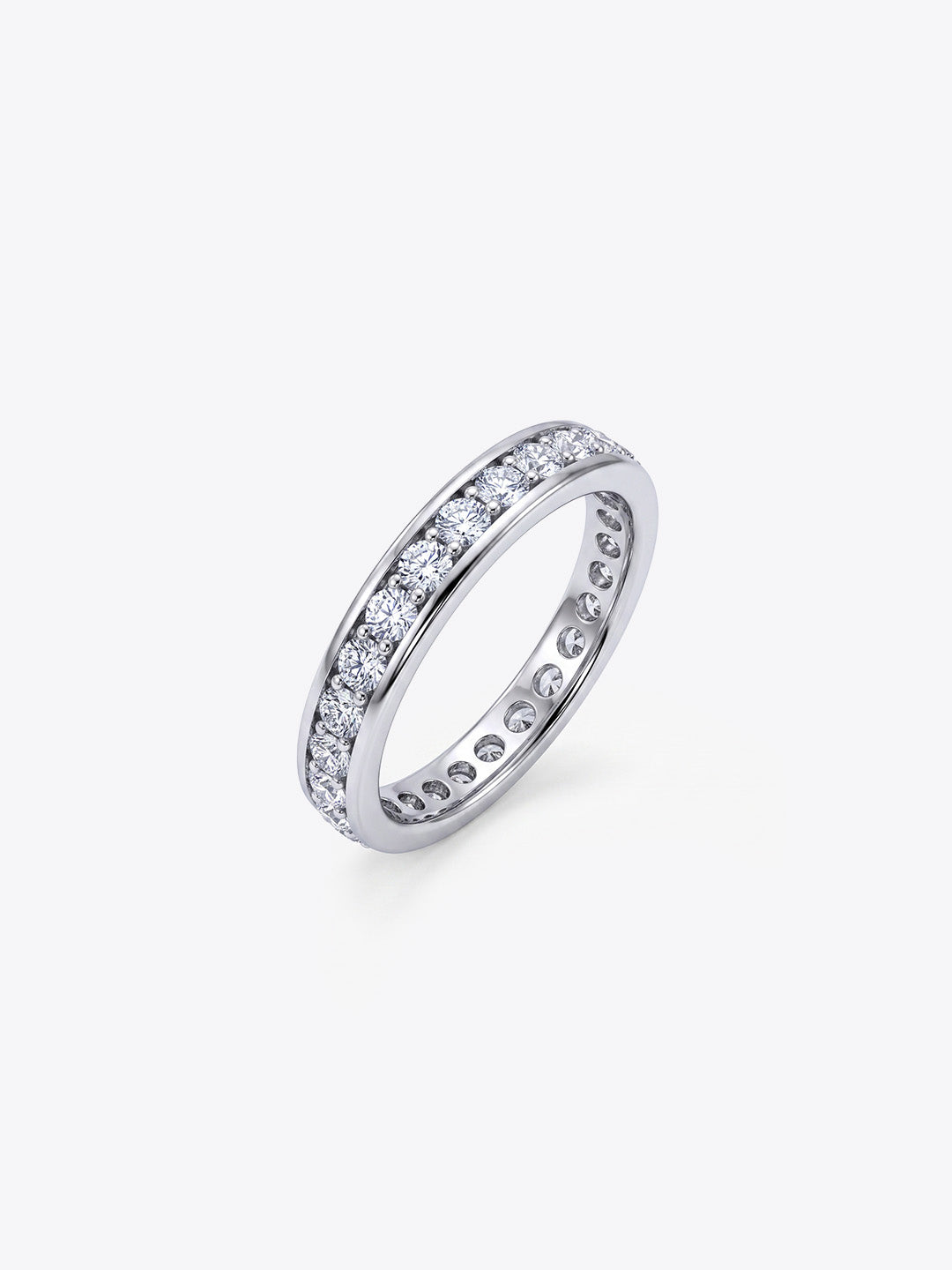 The Mémoire Eternity Ring