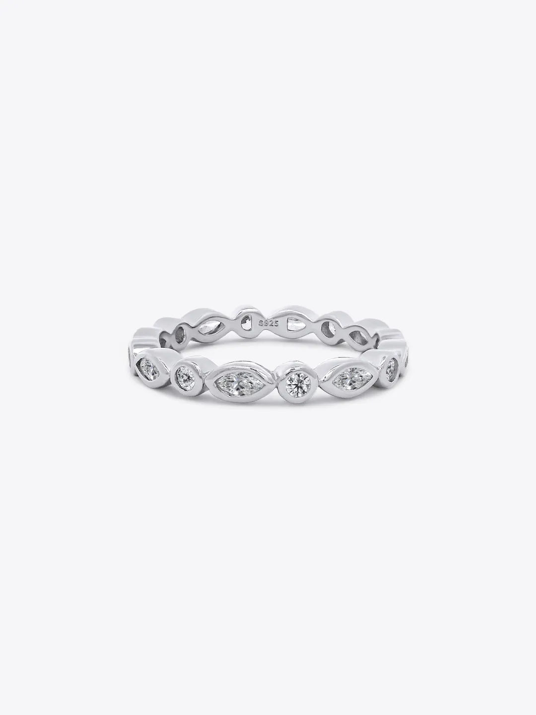 Enchanté Ballet Eternity Ring (Silver)
