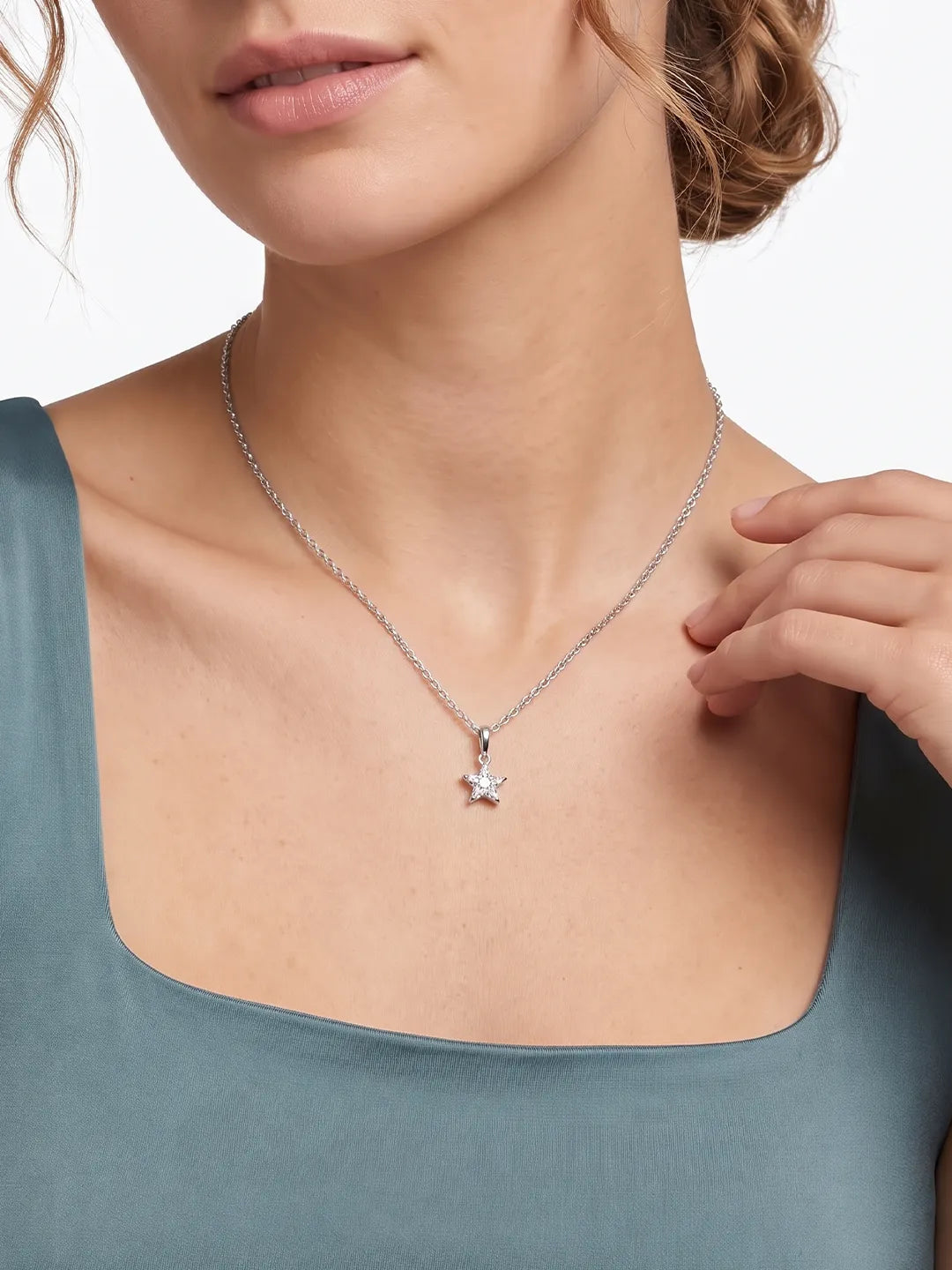 Aster Trinkle Star Pendant