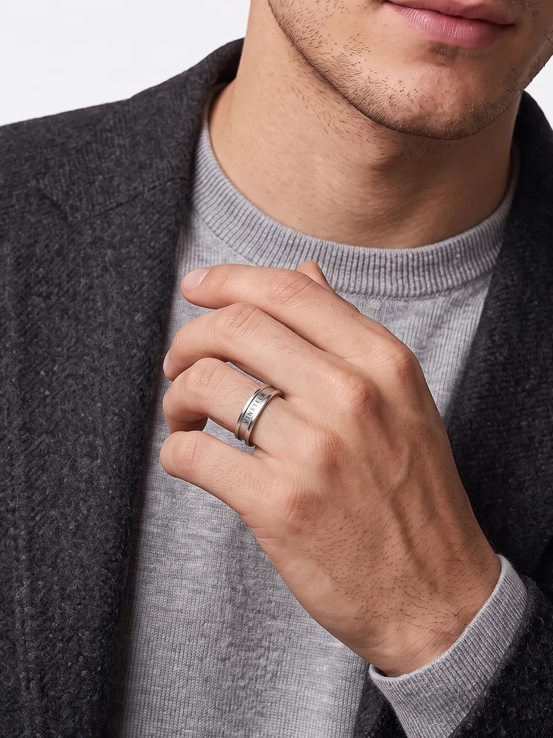 V Collection - Maverick Ring (Silver)