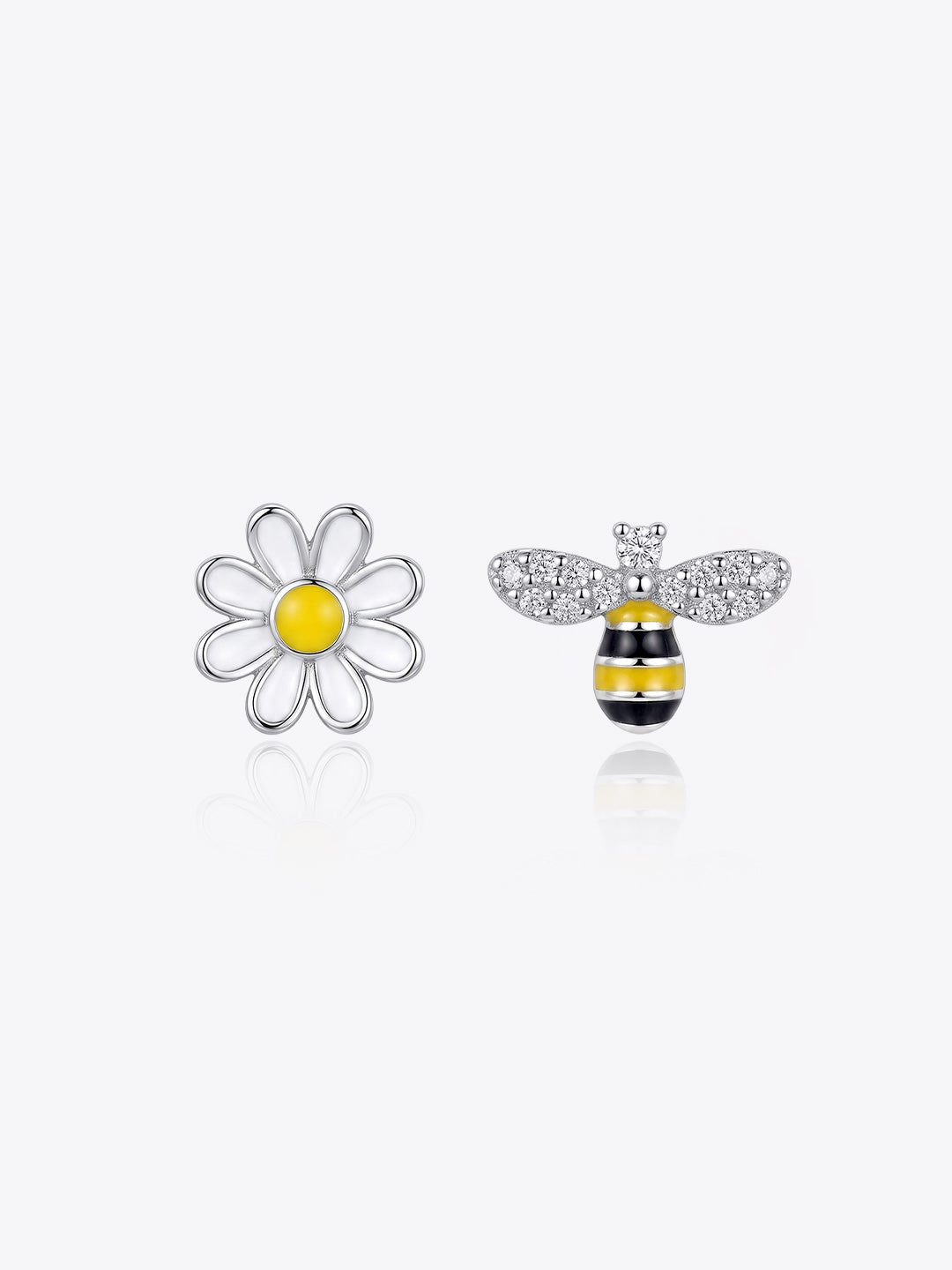 Busy Bee Studs Earrings