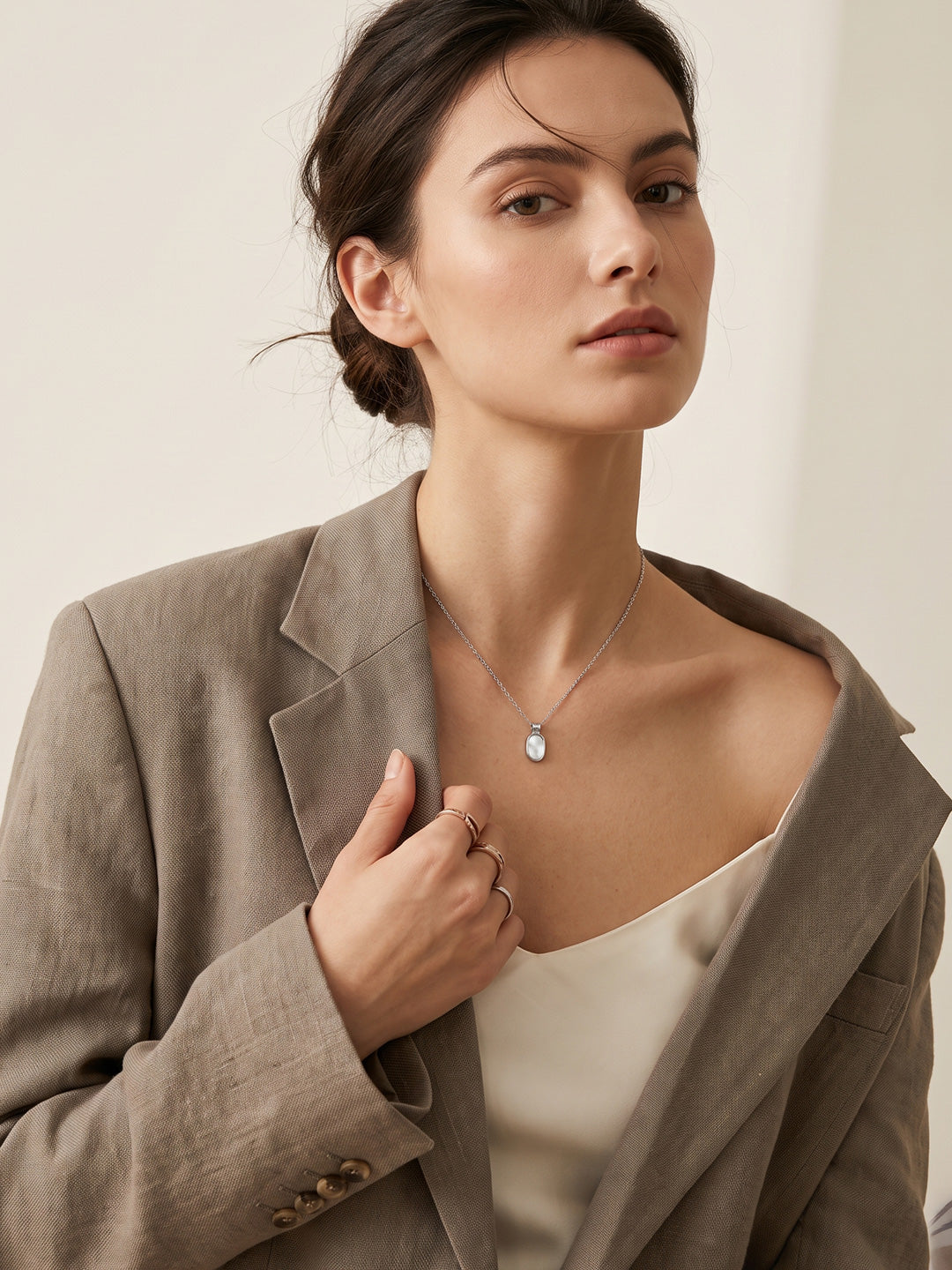 Manifest Necklace